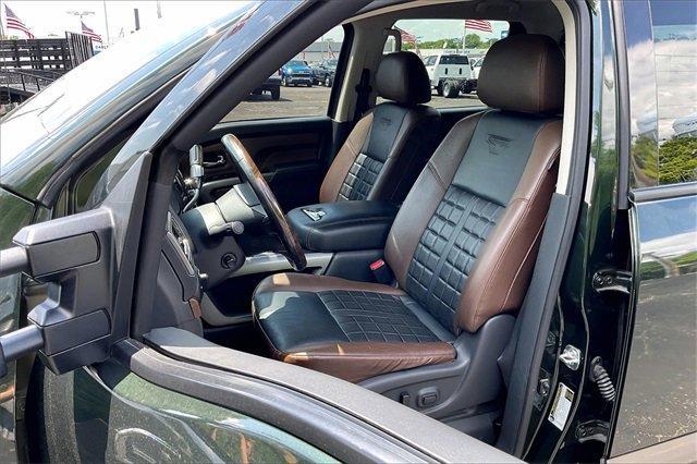 2019 Nissan Titan XD Vehicle Photo in INDEPENDENCE, MO 64055-1314