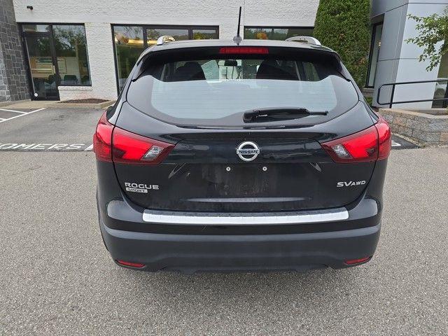 2018 Nissan Rogue Sport Vehicle Photo in Pleasant Hills, PA 15236