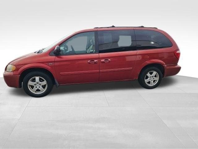 2005 Dodge Caravan Vehicle Photo in Fishers, IN 46038