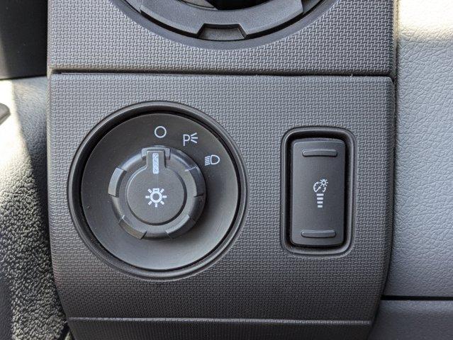2015 Ford Super Duty F-350 DRW Vehicle Photo in BRUNSWICK, GA 31525-1881