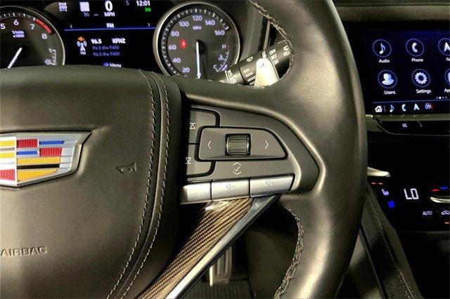 2024 Cadillac XT6 Vehicle Photo in KANSAS CITY, MO 64114-4545