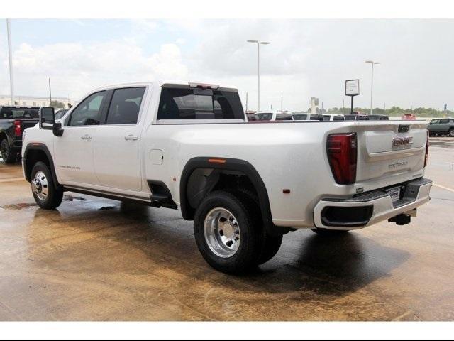 2024 GMC Sierra 3500 HD Vehicle Photo in ROSENBERG, TX 77471-5675