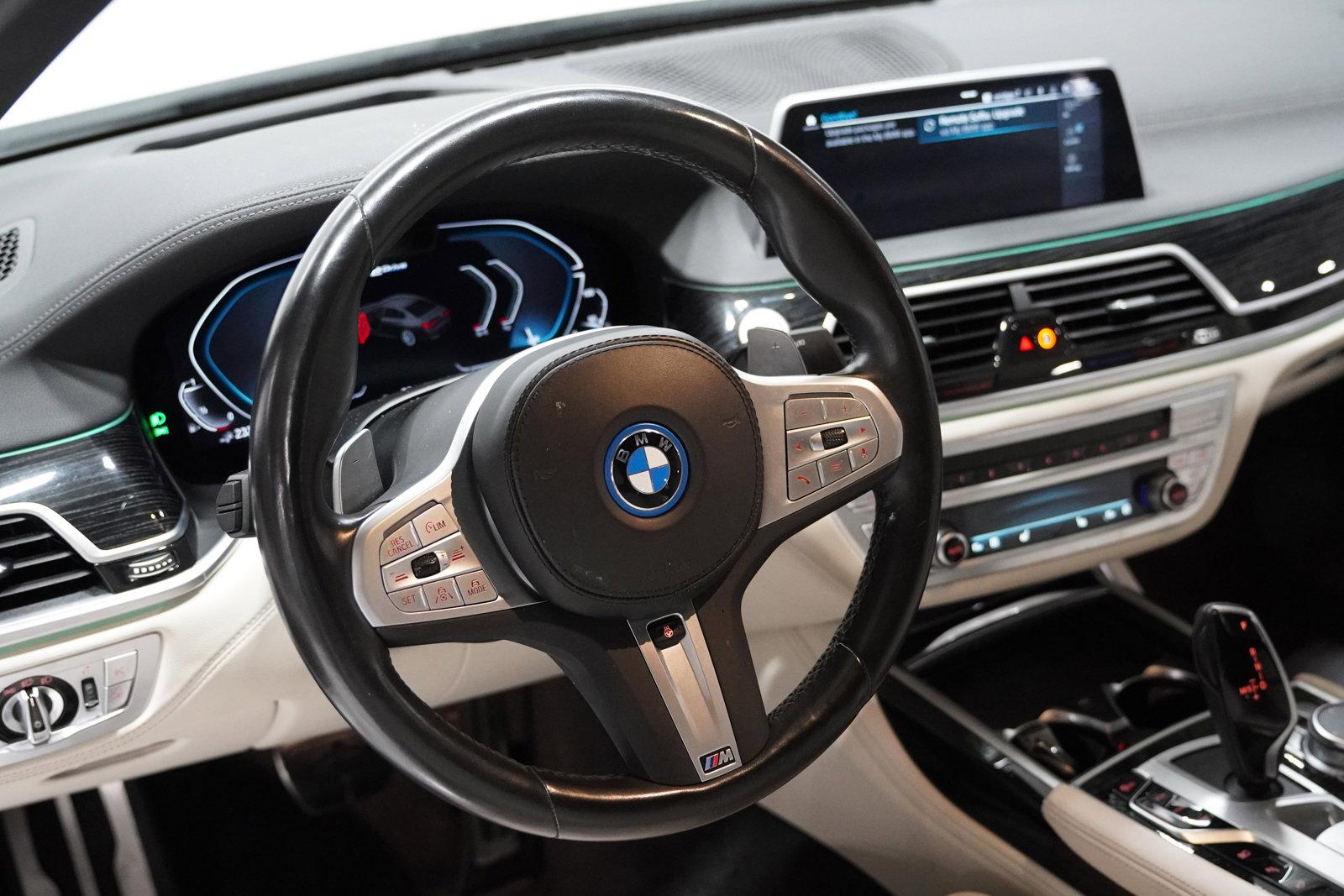 2022 BMW 745e xDrive Vehicle Photo in GRAPEVINE, TX 76051