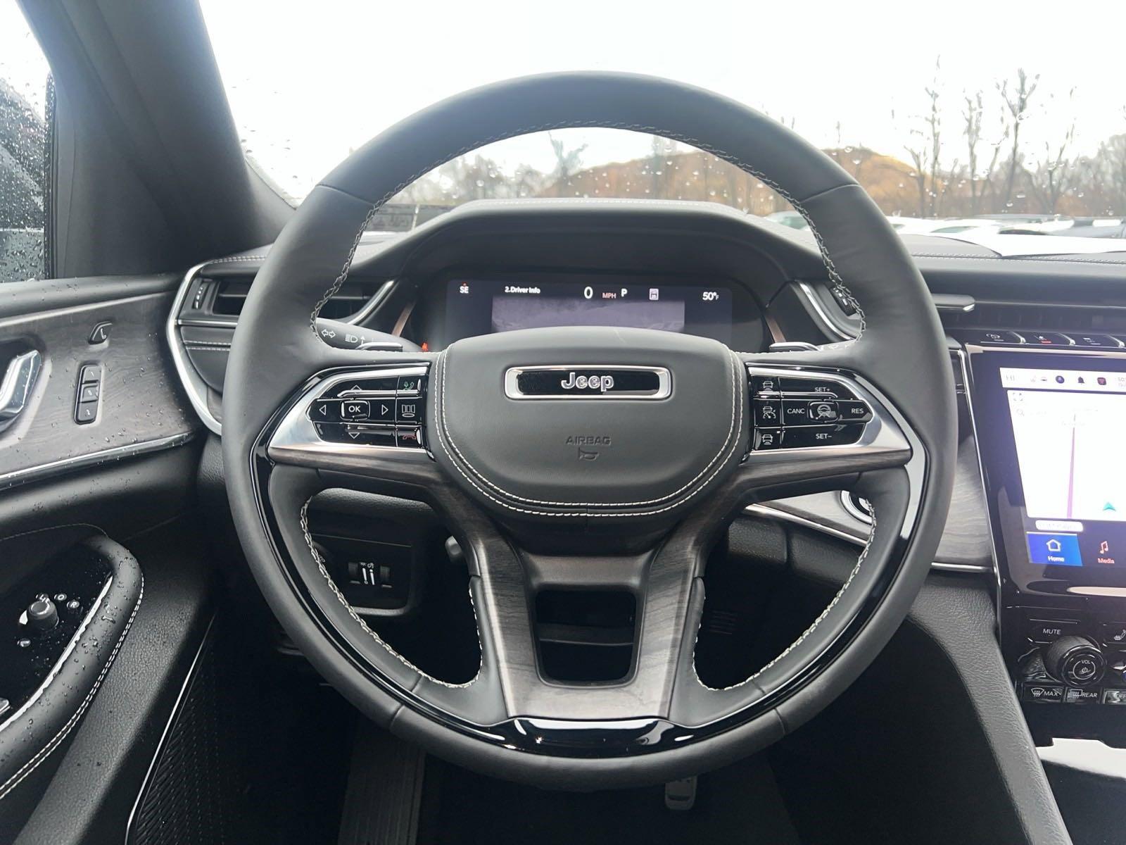 2025 Jeep Grand Cherokee L Vehicle Photo in Mechanicsburg, PA 17050-1707