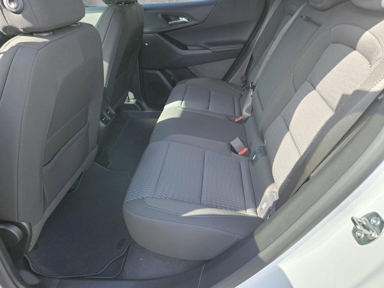 2025 Chevrolet Equinox Vehicle Photo in NORTH RICHLAND HILLS, TX 76180-7199