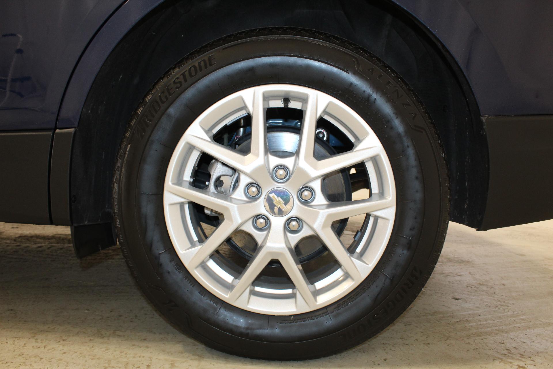 2023 Chevrolet Equinox Vehicle Photo in NORTHAMPTON, MA 01060-1120
