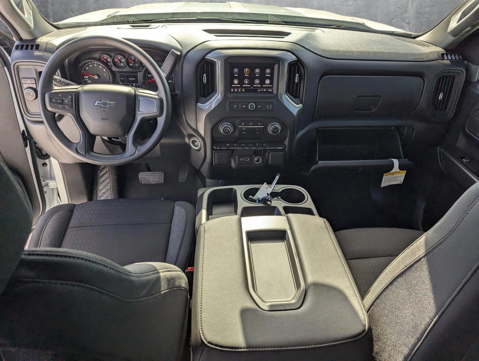 2025 Chevrolet Silverado 1500 Vehicle Photo in PEMBROKE PINES, FL 33024-6534