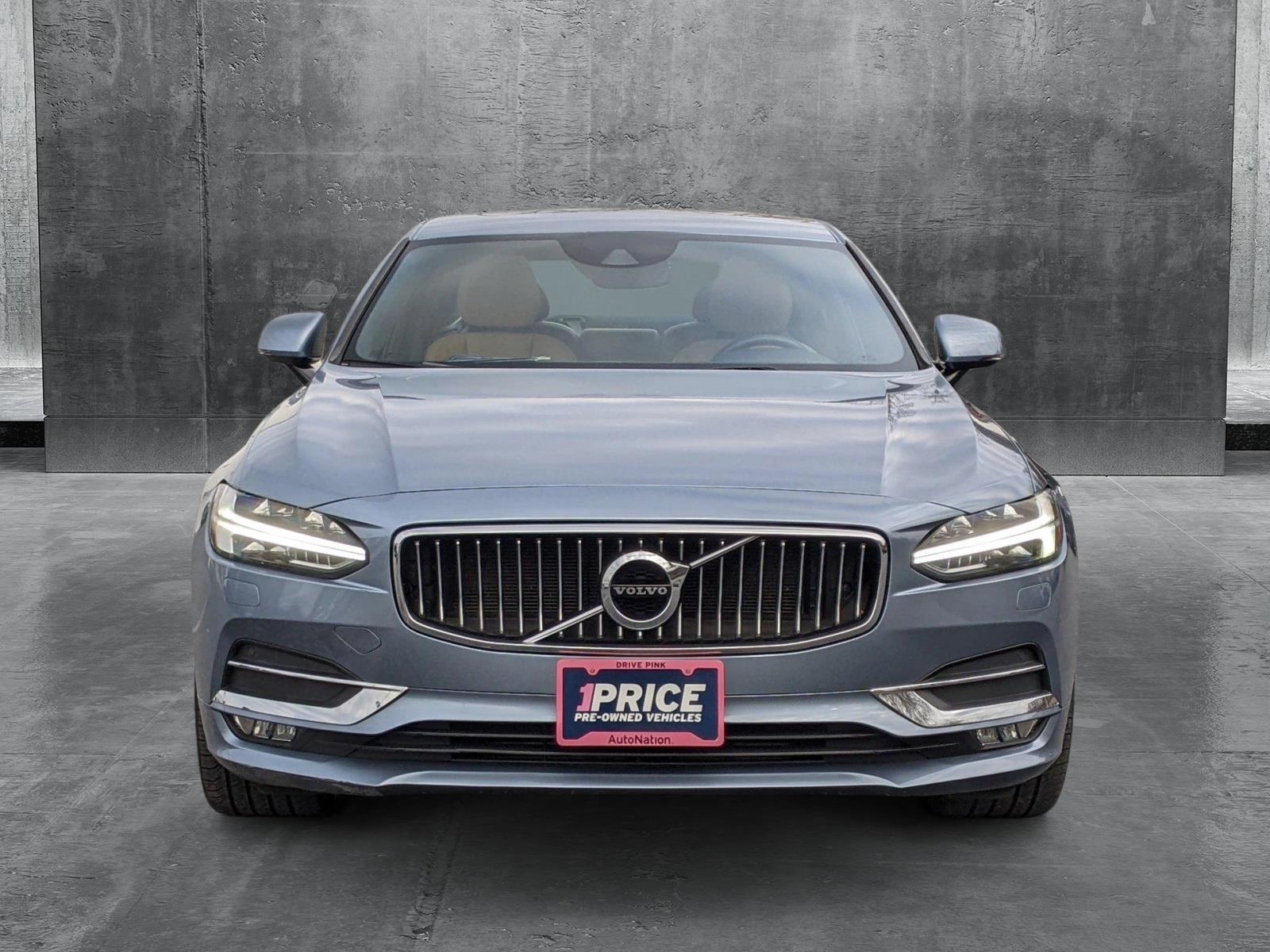 2018 Volvo S90 Vehicle Photo in TIMONIUM, MD 21093-2300