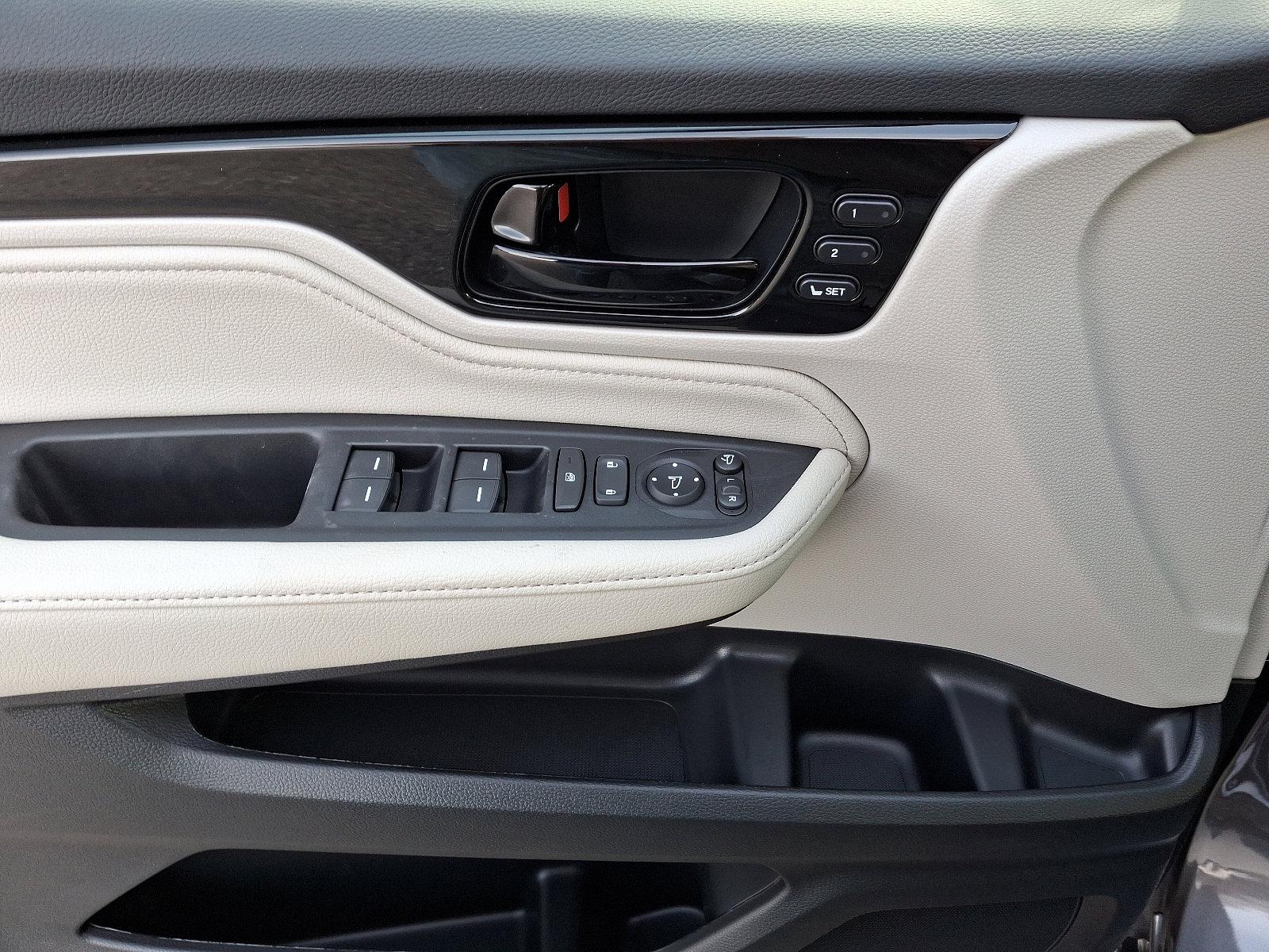 2025 Honda Odyssey Vehicle Photo in Harrisburg, PA 17111
