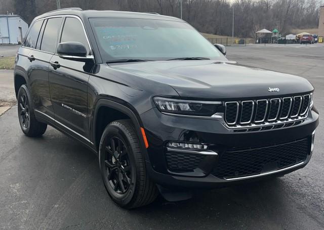 Used 2023 Jeep Grand Cherokee Limited with VIN 1C4RJHBG6PC528406 for sale in Hillsboro, OH