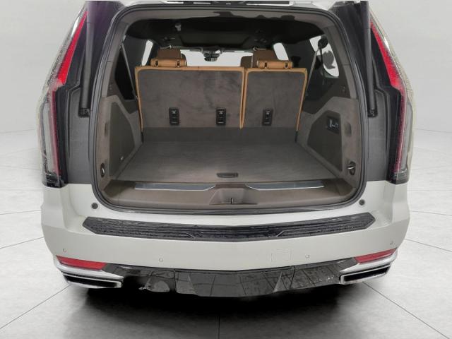 2024 Cadillac Escalade ESV Vehicle Photo in NEENAH, WI 54956-2243