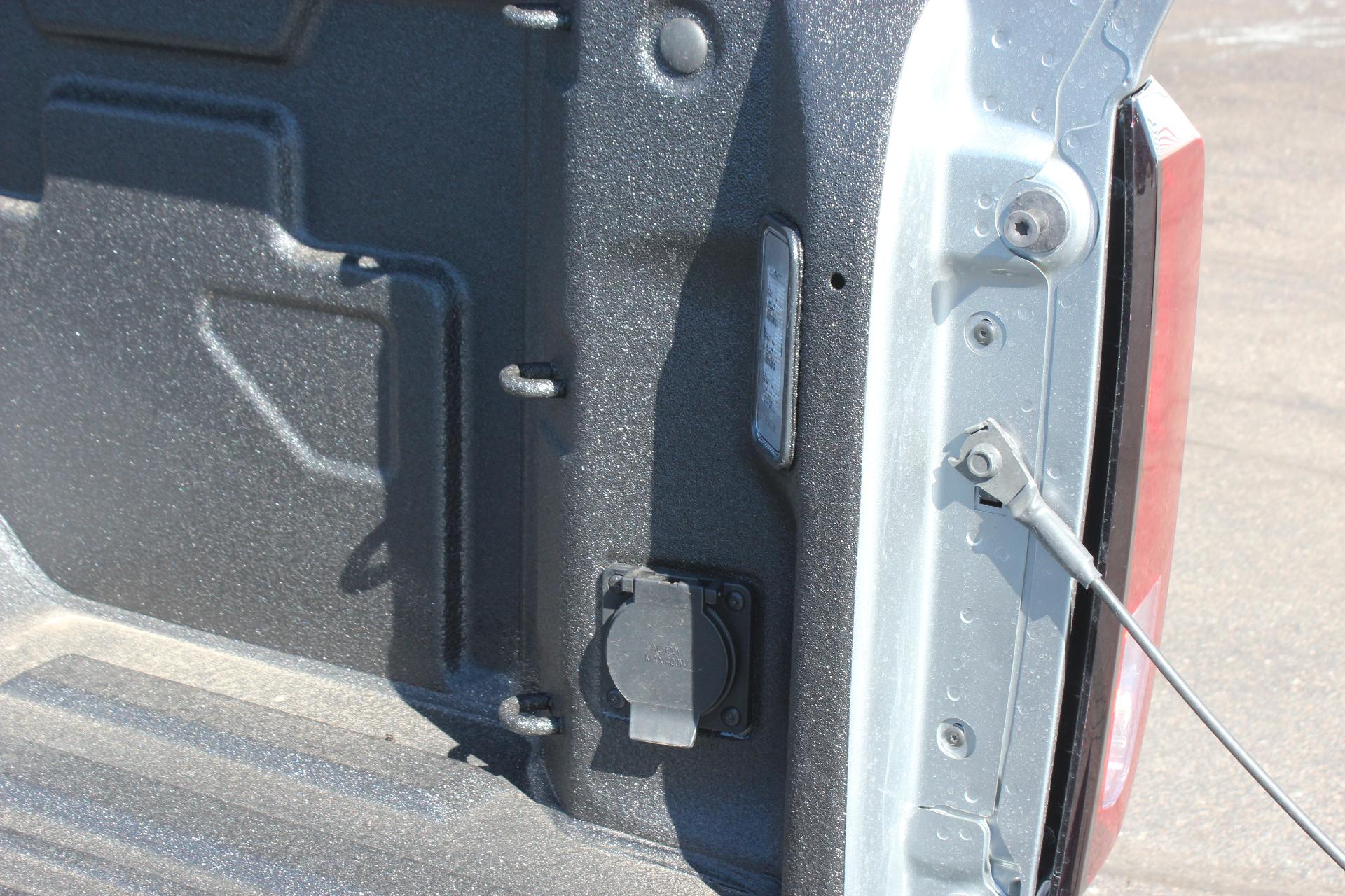 2025 GMC Sierra 3500 HD Vehicle Photo in AURORA, CO 80012-4011