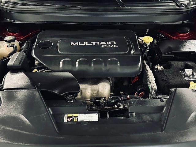 2017 Jeep Cherokee Vehicle Photo in MEDINA, OH 44256-9631