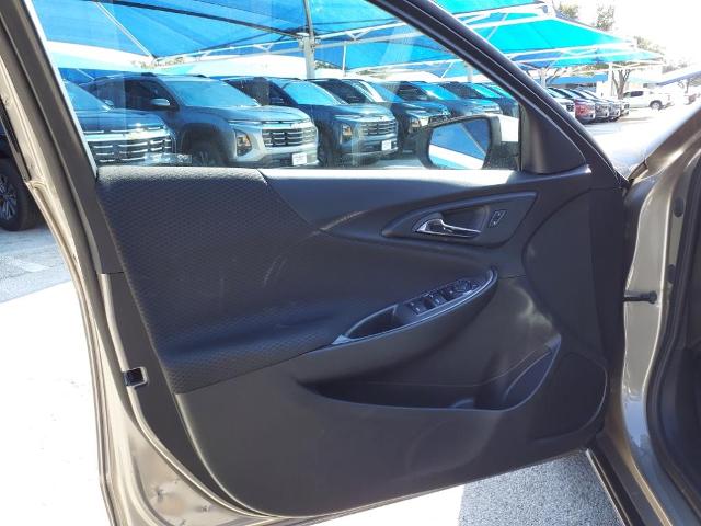2025 Chevrolet Malibu Vehicle Photo in Denton, TX 76205