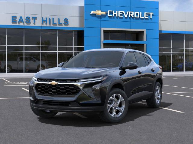 2025 Chevrolet Trax Vehicle Photo in Roslyn, NY 11576