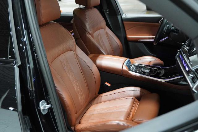 2024 BMW X7 M60i Vehicle Photo in GRAPEVINE, TX 76051
