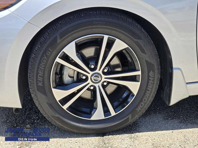 2020 Nissan Sentra Vehicle Photo in DENTON, TX 76210-9321