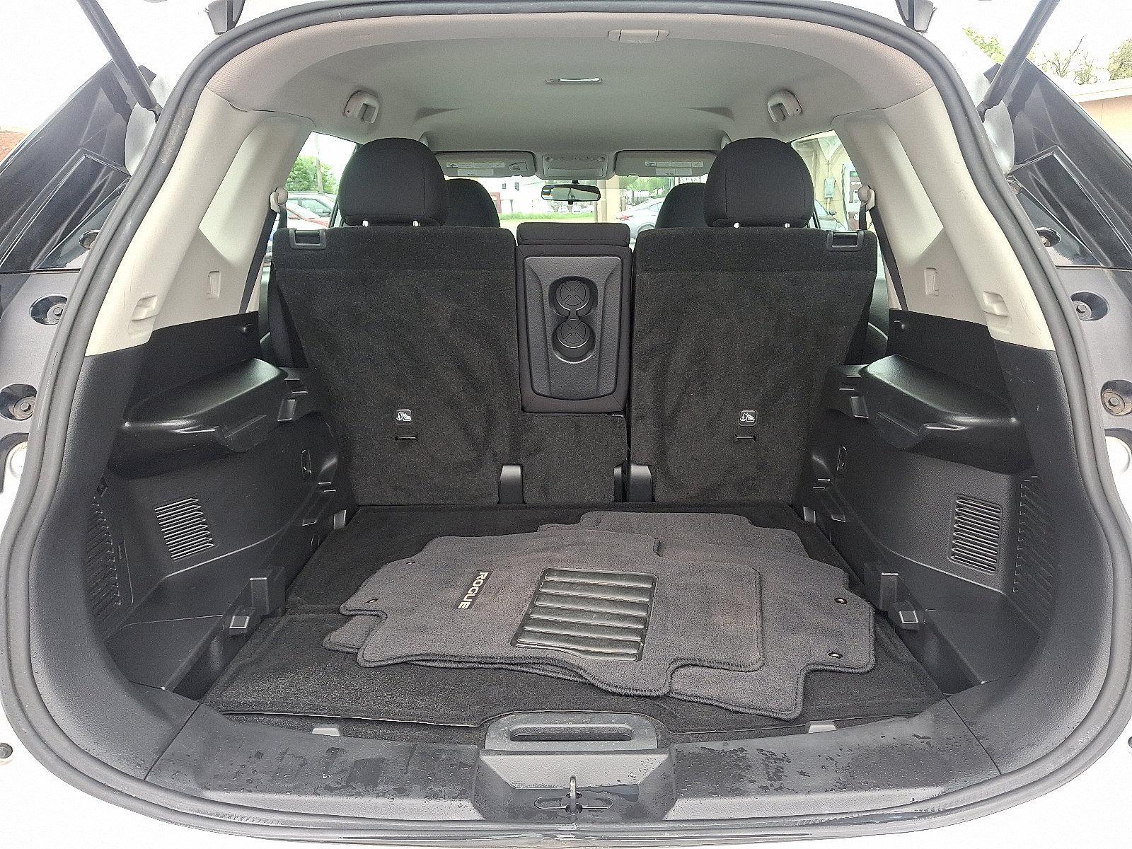 2018 Nissan Rogue Vehicle Photo in Harrisburg, PA 17111