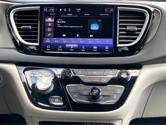 2022 Chrysler Pacifica Vehicle Photo in Hinesville, GA 31313