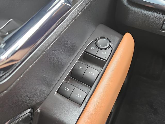 2024 GMC Canyon Vehicle Photo in MADISON, WI 53713-3220