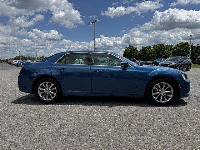 2020 Chrysler 300 Vehicle Photo in Mechanicsburg, PA 17050-1707