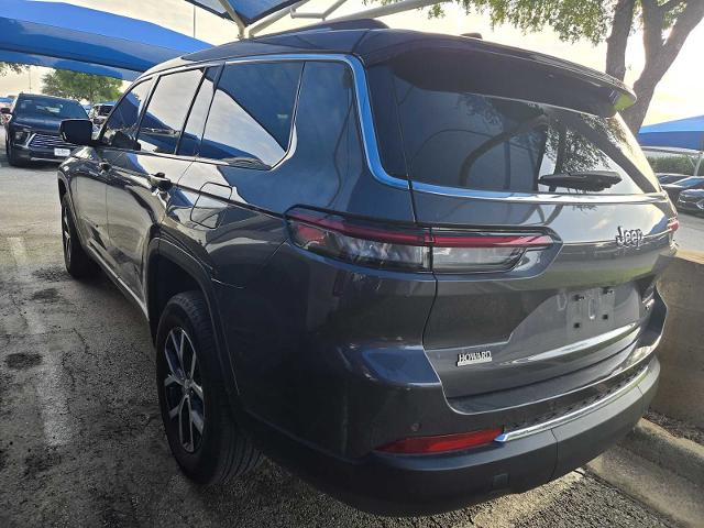 2023 Jeep Grand Cherokee L Vehicle Photo in DENTON, TX 76210-9321