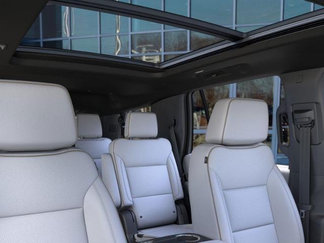 2025 Chevrolet Tahoe Vehicle Photo in NEENAH, WI 54956-2243