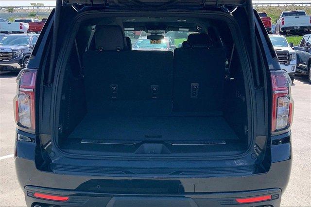 2023 Chevrolet Suburban Vehicle Photo in KANSAS CITY, MO 64114-4502