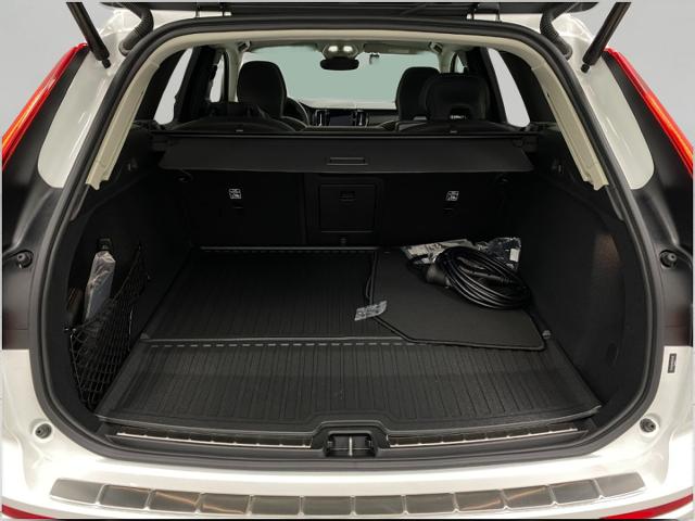 2024 Volvo XC60 Recharge Plug-In Hybrid Vehicle Photo in Appleton, WI 54913