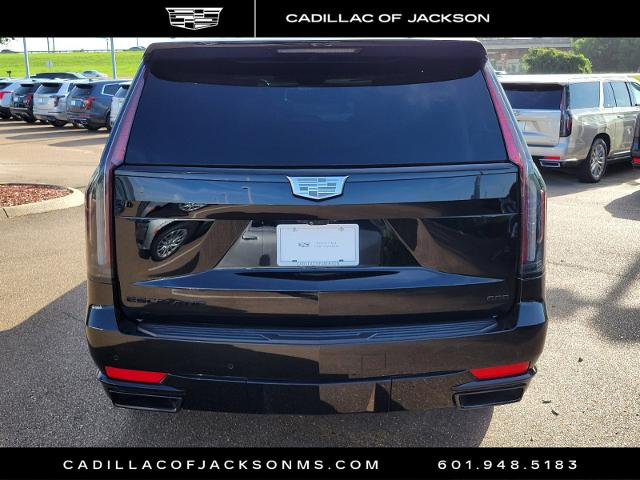 2021 Cadillac Escalade ESV Vehicle Photo in RIDGELAND, MS 39157-4406