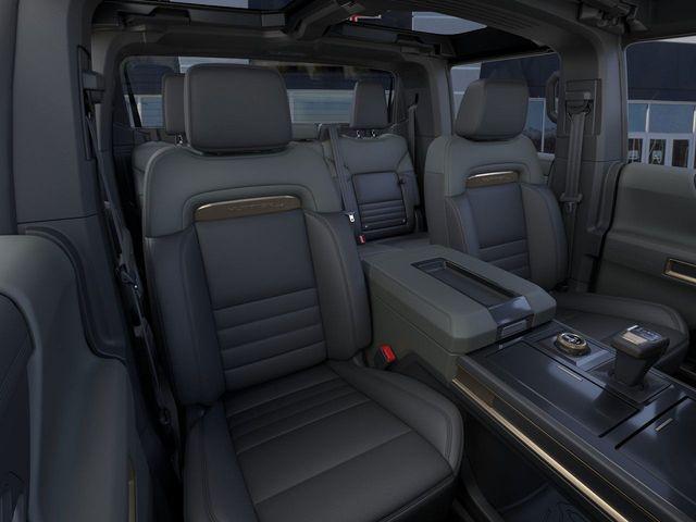 2024 GMC HUMMER EV Pickup Vehicle Photo in DANBURY, CT 06810-5034