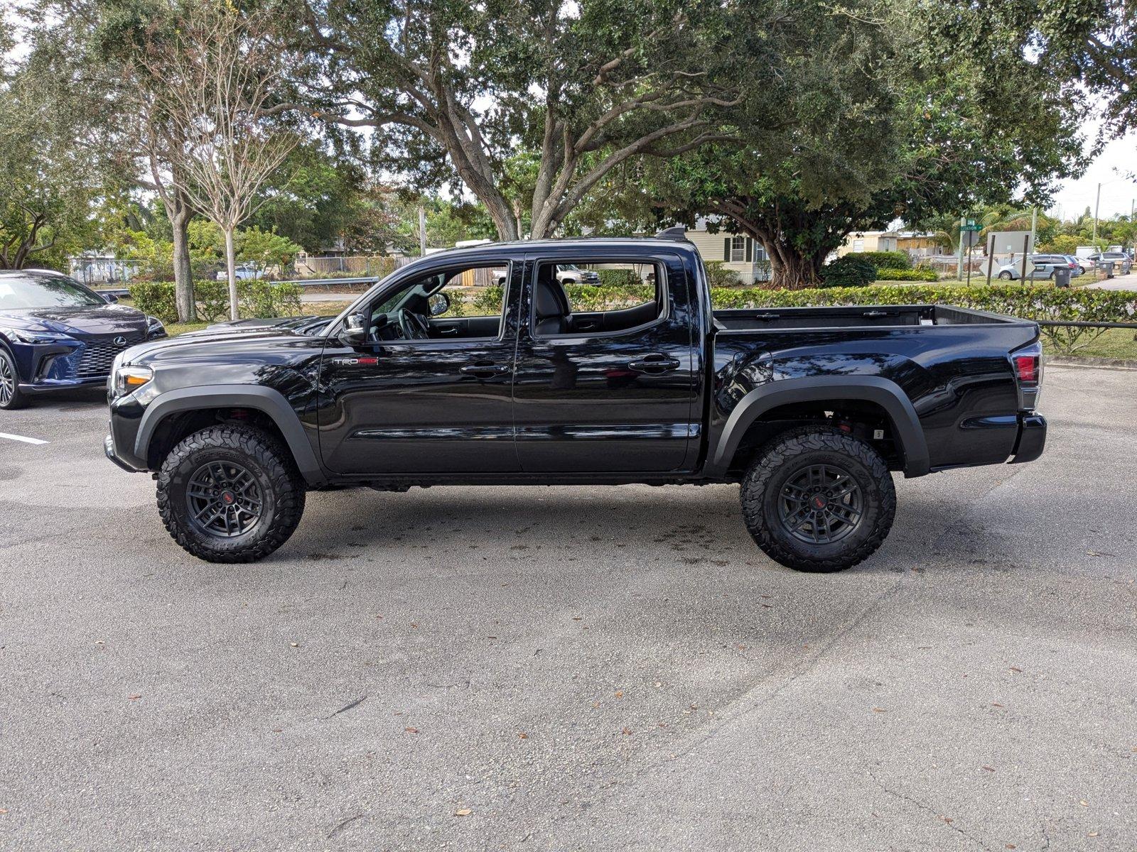 2020 Toyota Tacoma 4WD Vehicle Photo in West Palm Beach, FL 33417