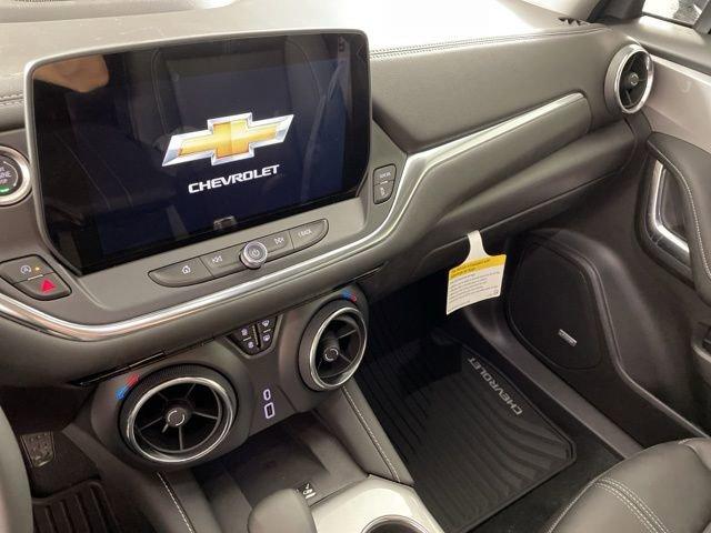 2025 Chevrolet Blazer Vehicle Photo in PHOENIX, AZ 85014-3381