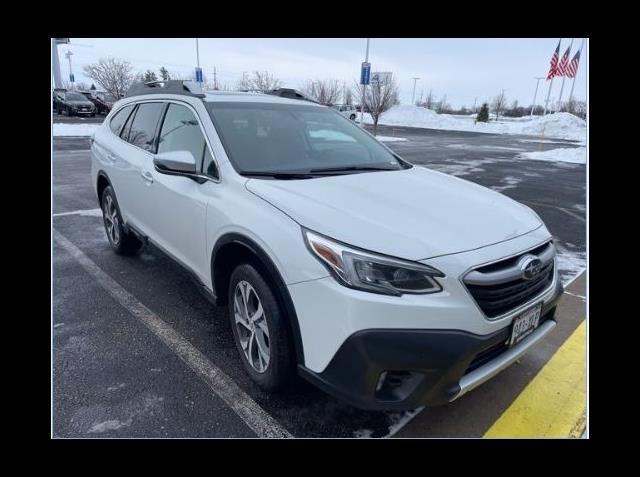 2022 Subaru Outback Vehicle Photo in Oshkosh, WI 54904