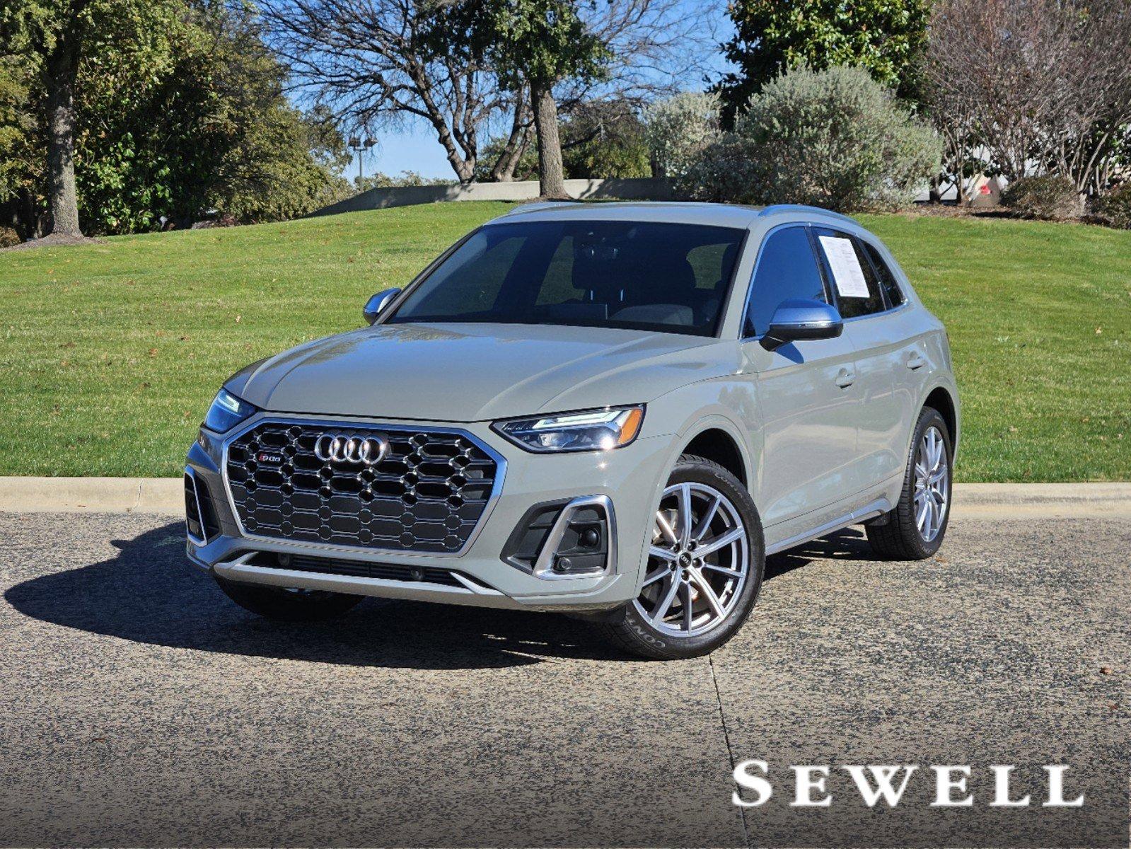 2022 Audi SQ5 Vehicle Photo in FORT WORTH, TX 76132