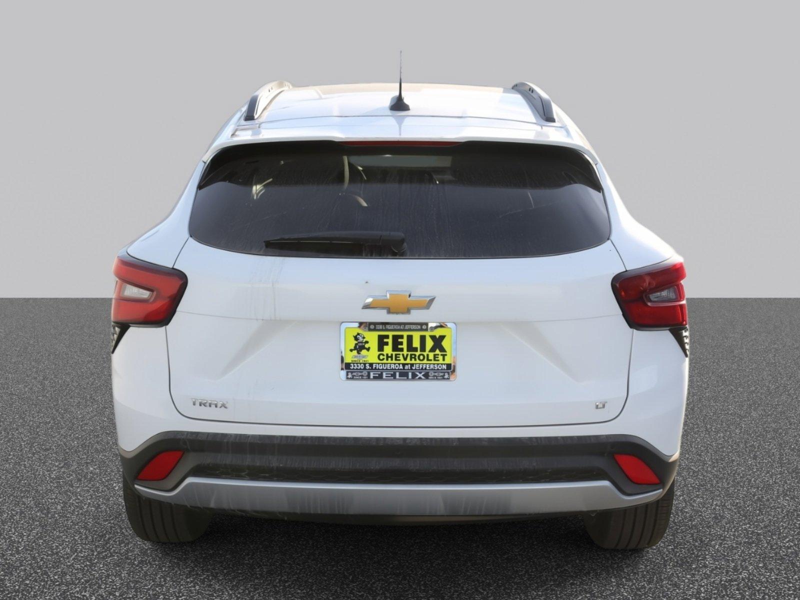 2025 Chevrolet Trax Vehicle Photo in LOS ANGELES, CA 90007-3794