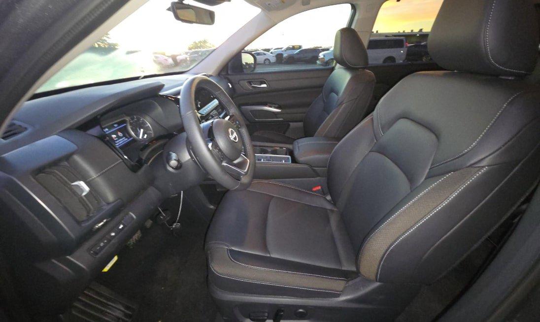 2024 Nissan Pathfinder Vehicle Photo in DALLAS, TX 75209