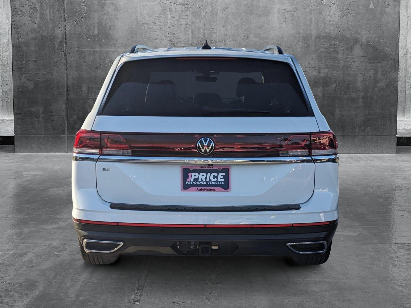 2024 Volkswagen Atlas Vehicle Photo in MIAMI, FL 33172-3015