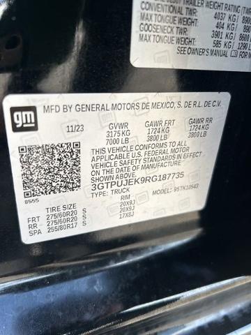 2024 GMC Sierra 1500 Vehicle Photo in MEDINA, OH 44256-9631