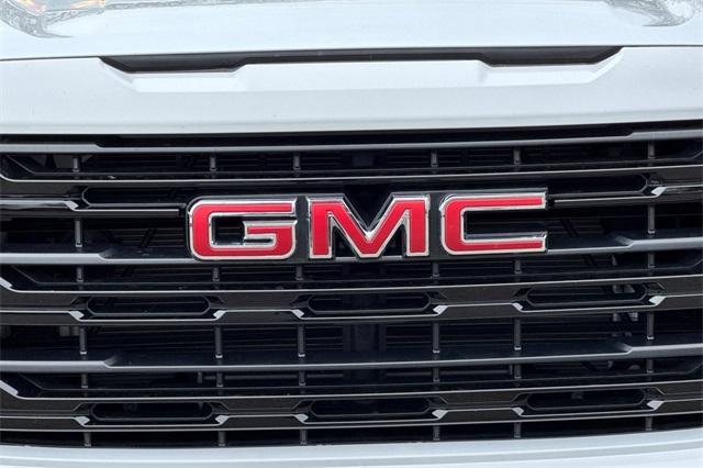2023 GMC Sierra 1500 Vehicle Photo in ELK GROVE, CA 95757-8703