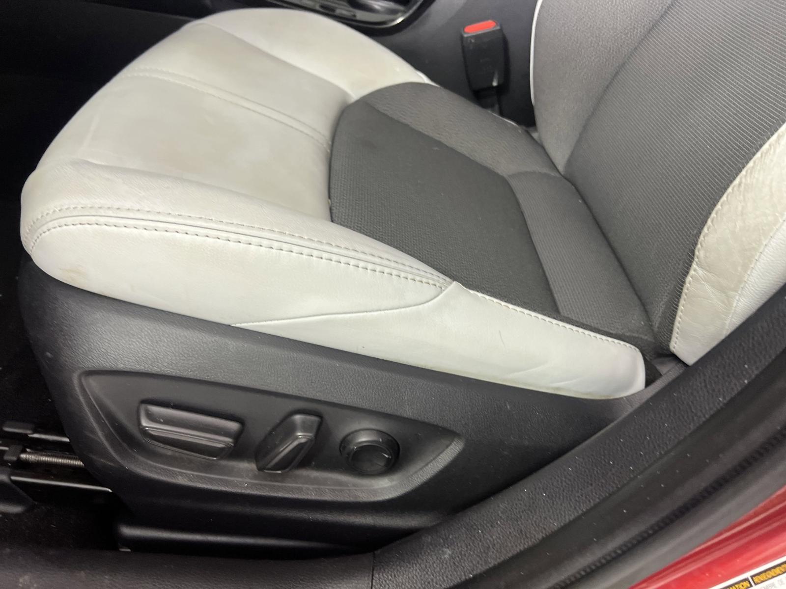 2023 Toyota Corolla Hatchback Vehicle Photo in GEORGETOWN, TX 78626-7508