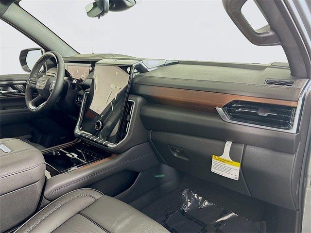 2025 GMC Yukon XL Vehicle Photo in PUYALLUP, WA 98371-4149