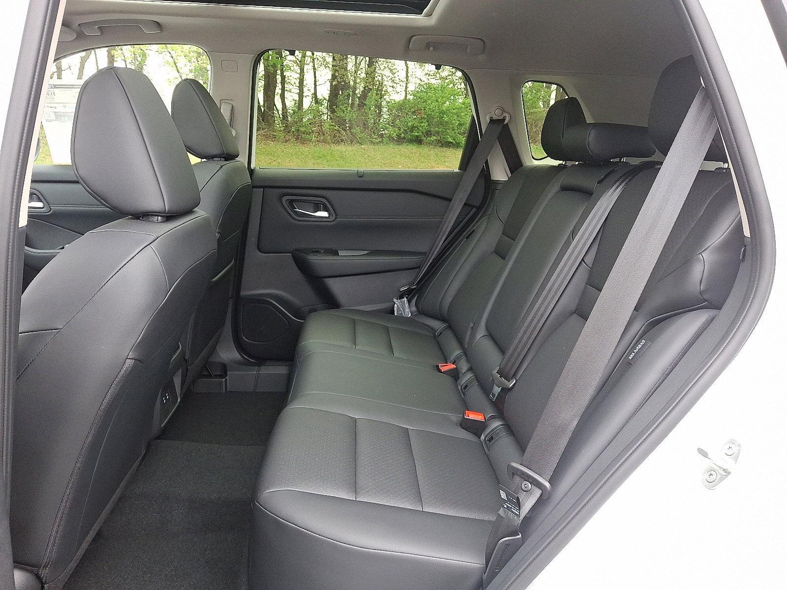 2025 Nissan Rogue Vehicle Photo in Mechanicsburg, PA 17050-2306