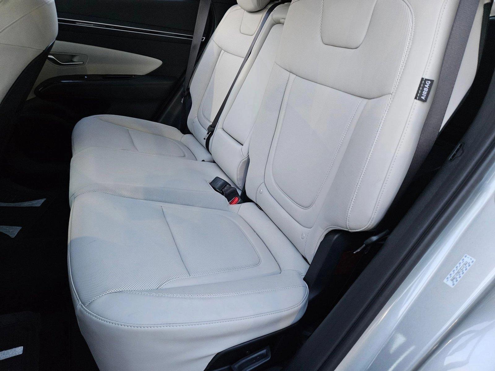 2024 Hyundai TUCSON Hybrid Vehicle Photo in Pembroke Pines , FL 33027