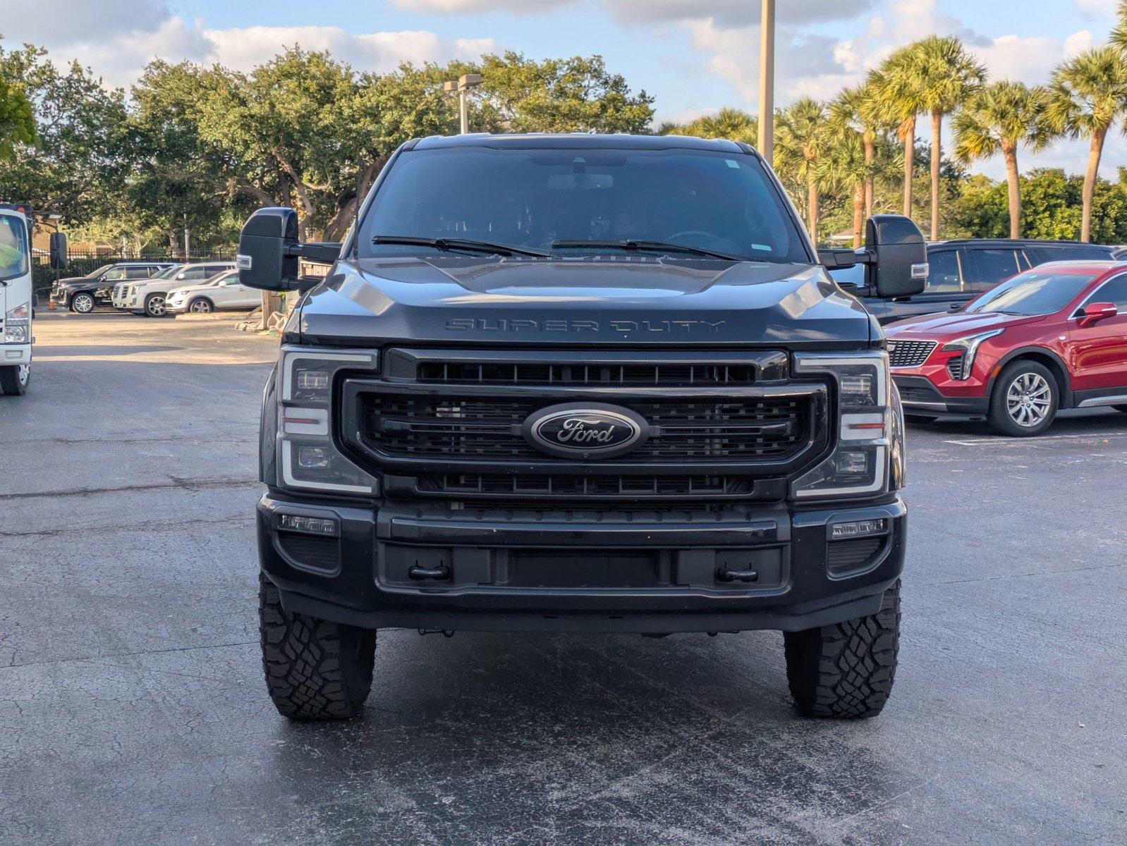 2022 Ford Super Duty F-350 SRW Vehicle Photo in WEST PALM BEACH, FL 33407-3296
