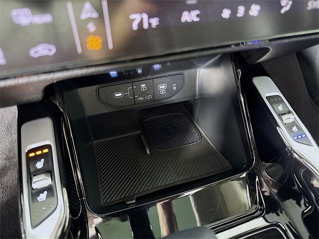 2024 Kia Sorento Vehicle Photo in Everett, WA 98204