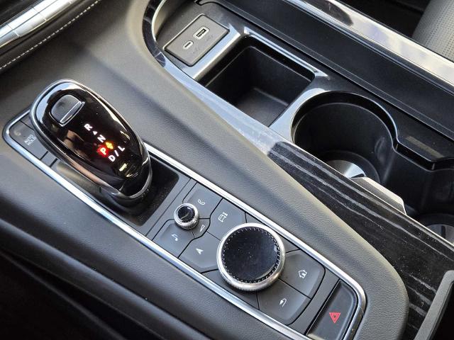 2023 Cadillac Escalade Vehicle Photo in DENTON, TX 76210-9321