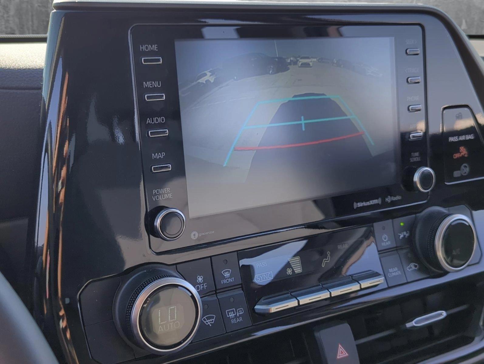 2022 Toyota Highlander Vehicle Photo in Ft. Myers, FL 33907
