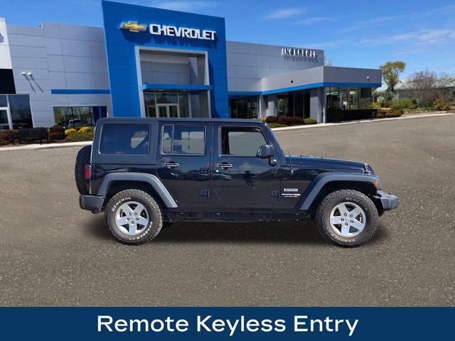 2018 Jeep Wrangler JK Unlimited Vehicle Photo in DANBURY, CT 06810-5034