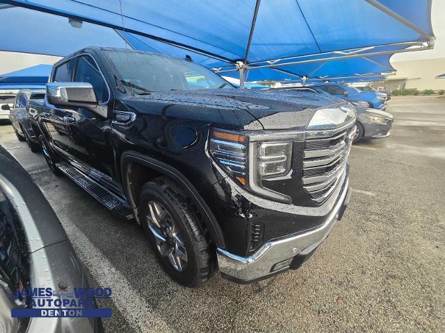 2023 GMC Sierra 1500 Vehicle Photo in DENTON, TX 76210-9321